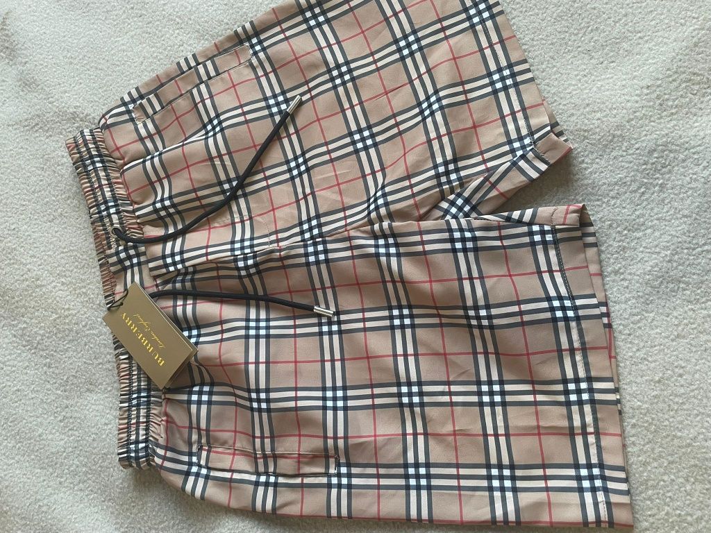 Calção da Burberry