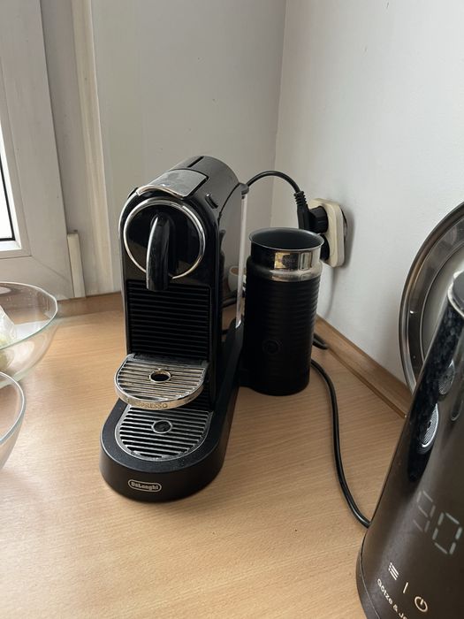 Taniej: Delonghi ze spieniarką mleka Citiz&Milk na kapsułki Nespresso