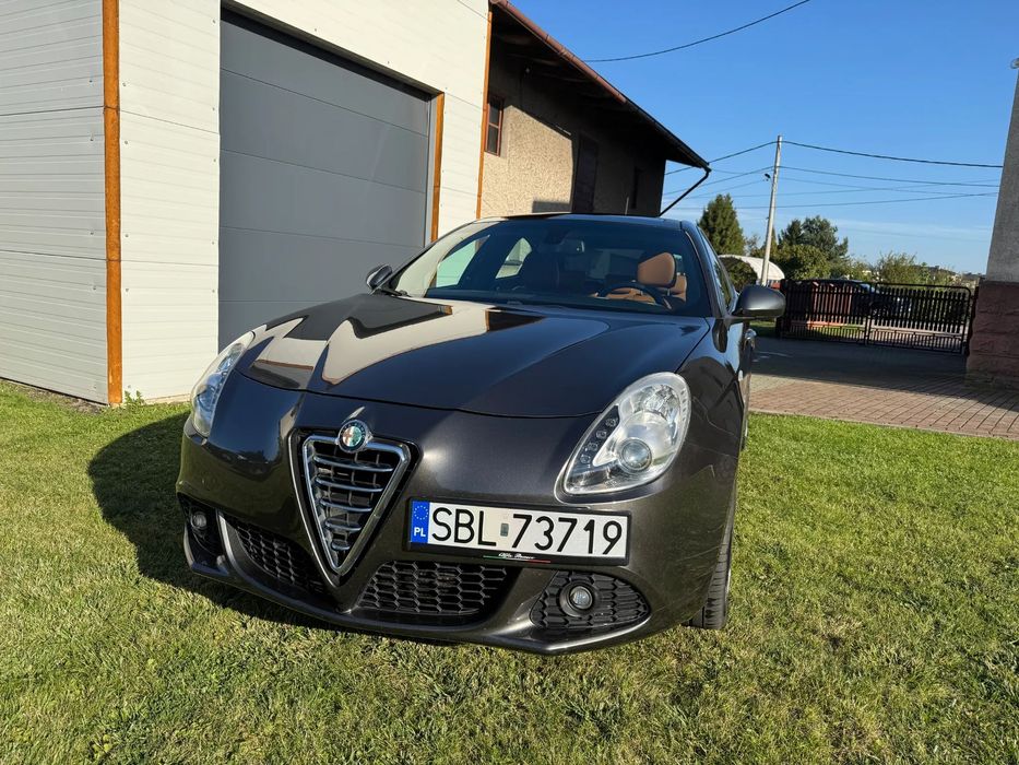 Alfa Romeo Giulietta Alfa Romeo Gulietta 2.0 JTDm