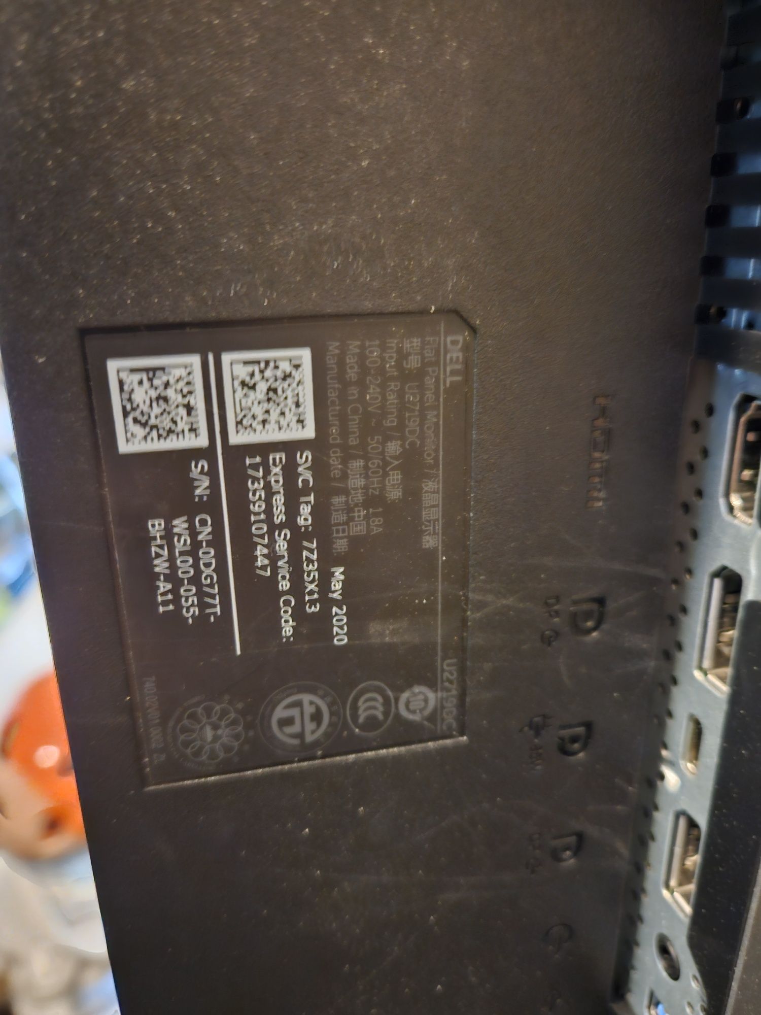 Monitor Dell 27 cali model U2719DC USB C