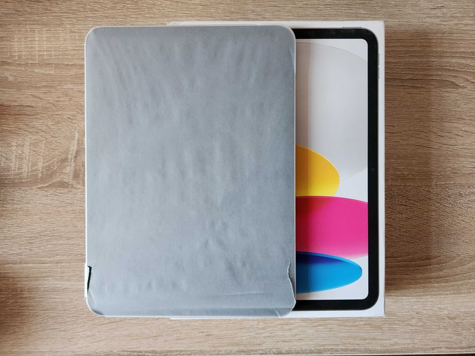 Планшет Apple iPad 10.9 (10 Gen) 2022г Silver Идеал