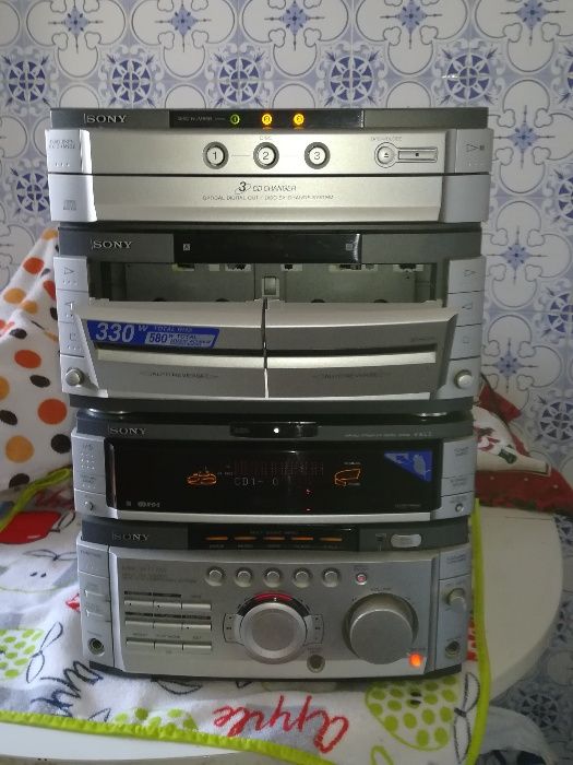 Hi-Fi Sony  para peças