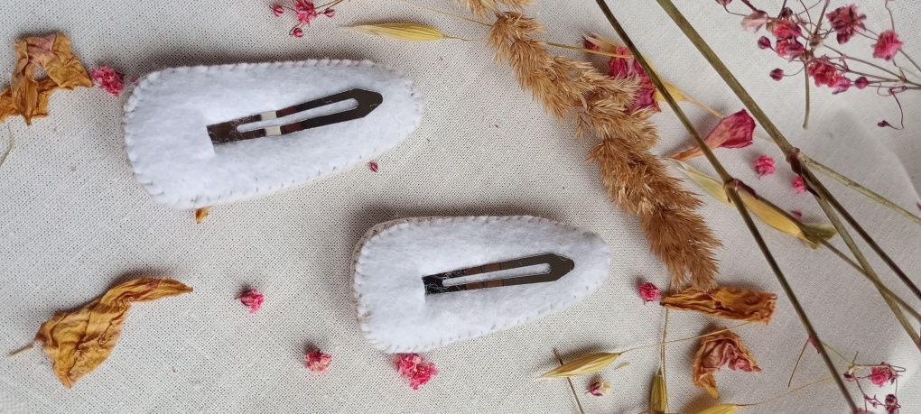 Haftowana biżuteria - ręcznie robione spinki do włosów (pyki) handmade