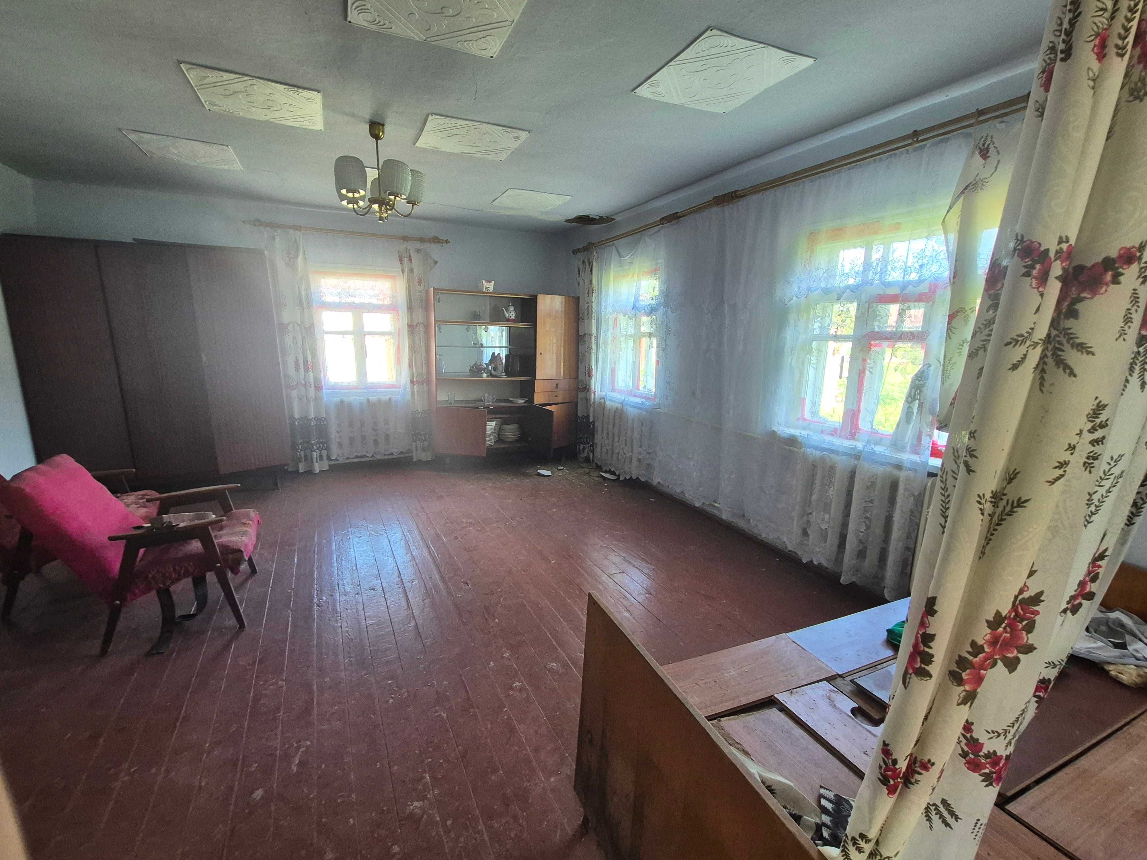 будинок з всіма комунікаціями