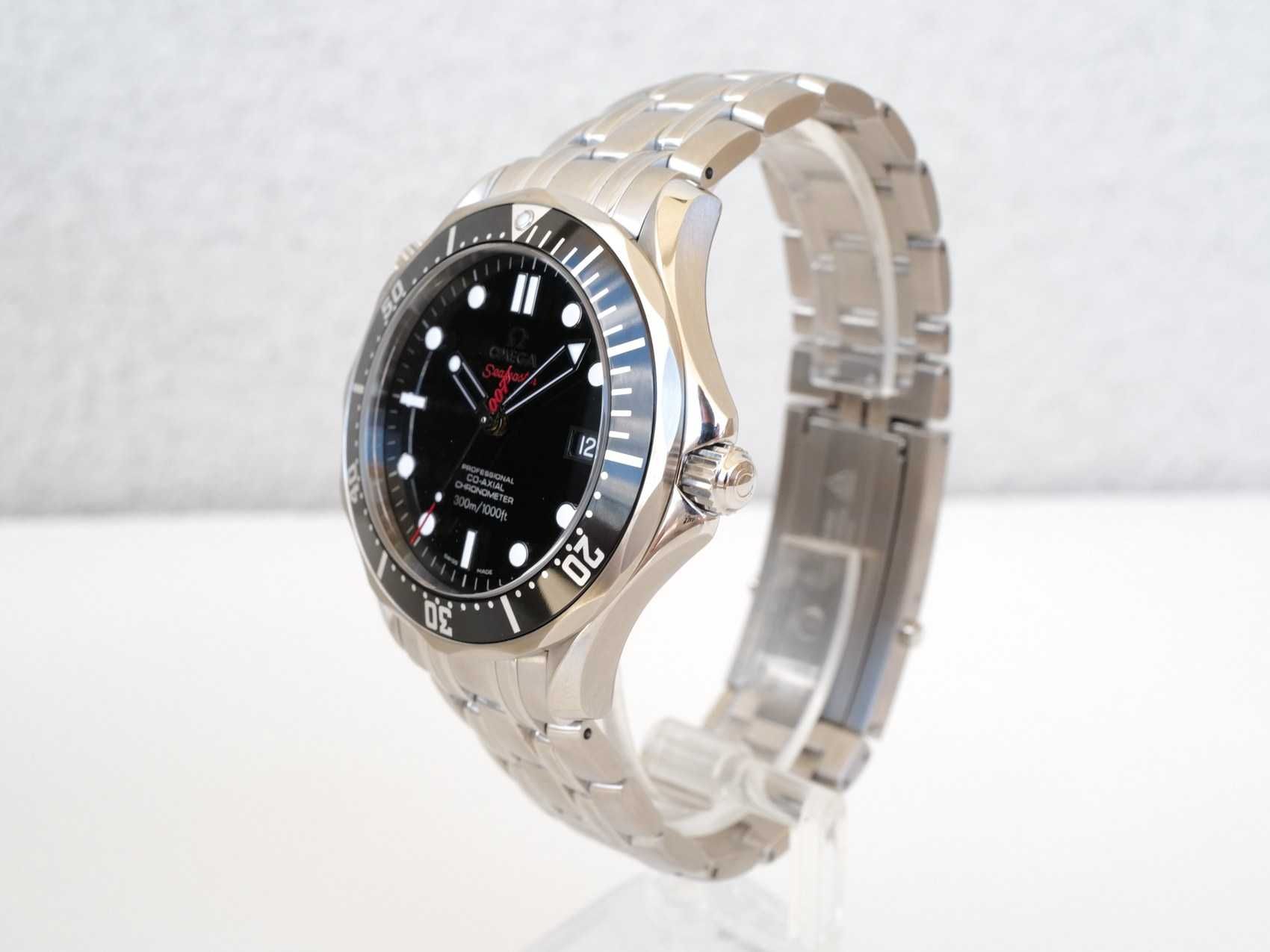 Omega Seamaster Diver 300 M Limited Edition 007 James Bond 41mm