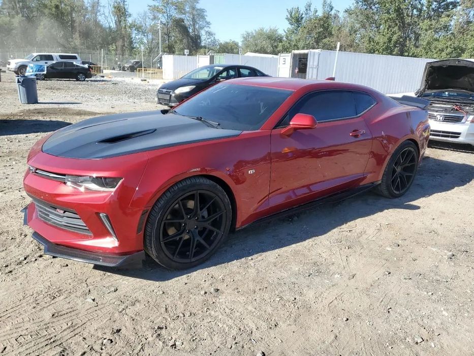 Chevrolet Camaro 3.6L 323KM, autko z 2017 roku w drodze do Polski
