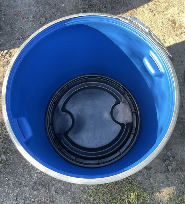 Beczka 140l, super stan