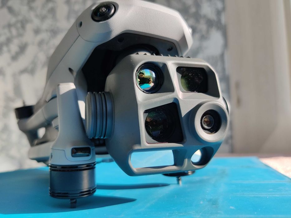 Дрон квадрокоптер DJI Matrice 4T Enterprise Thermal Матрас 4 Мавік