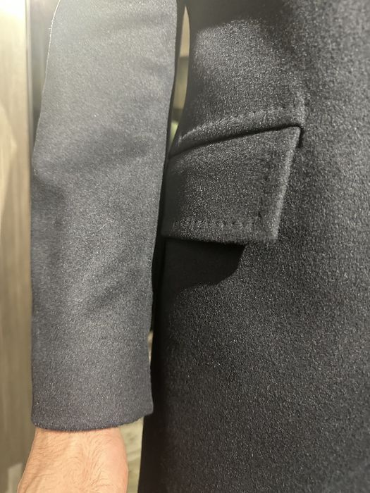 Продається кашемірове чоловіче пальто Hugo, 48-50р, оригінал,