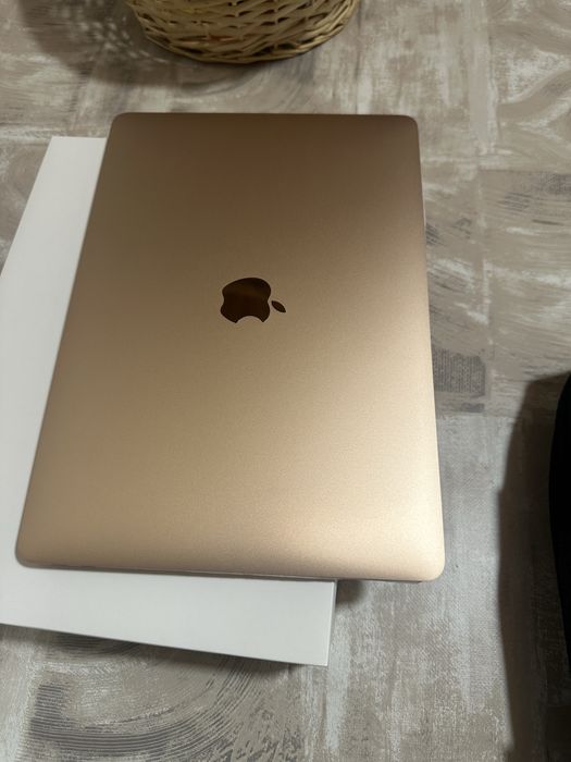 Macboook air 13 com seguro novo na caixa