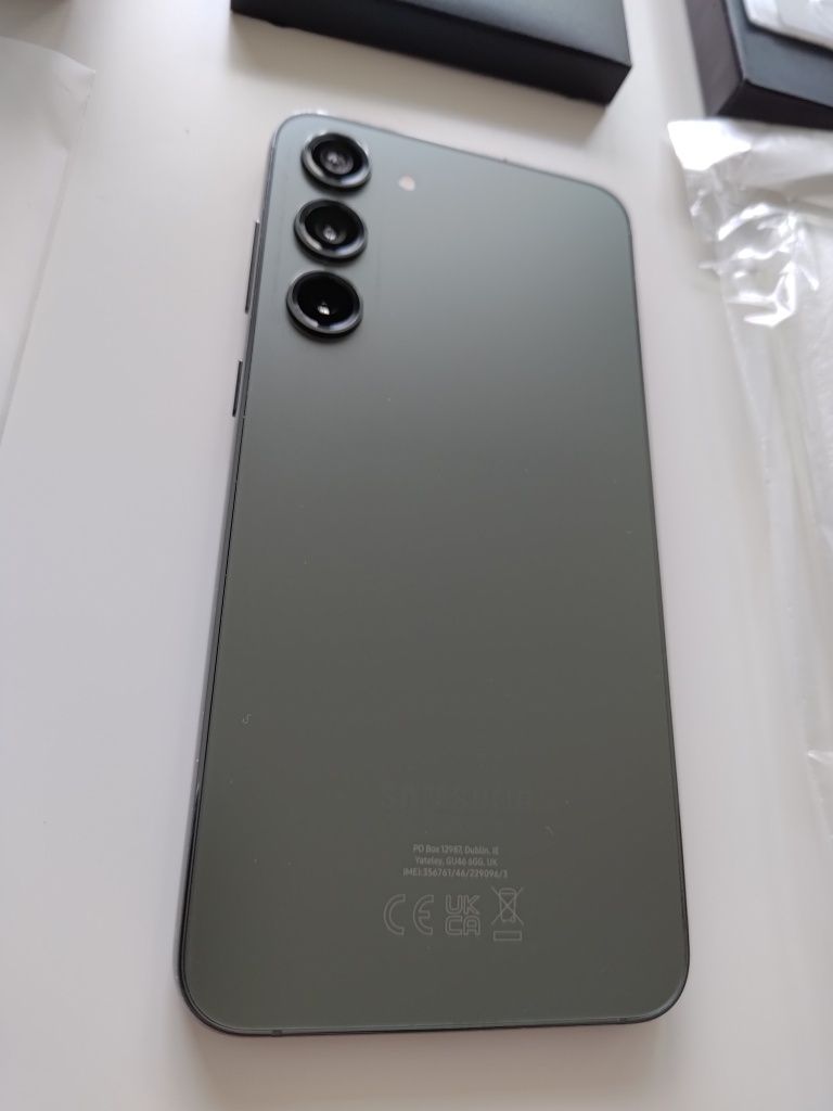 SAMSUNG Galaxy S23+ 5G 8/512GB 6.6" 120 Hz SM-S916 + akcesoria