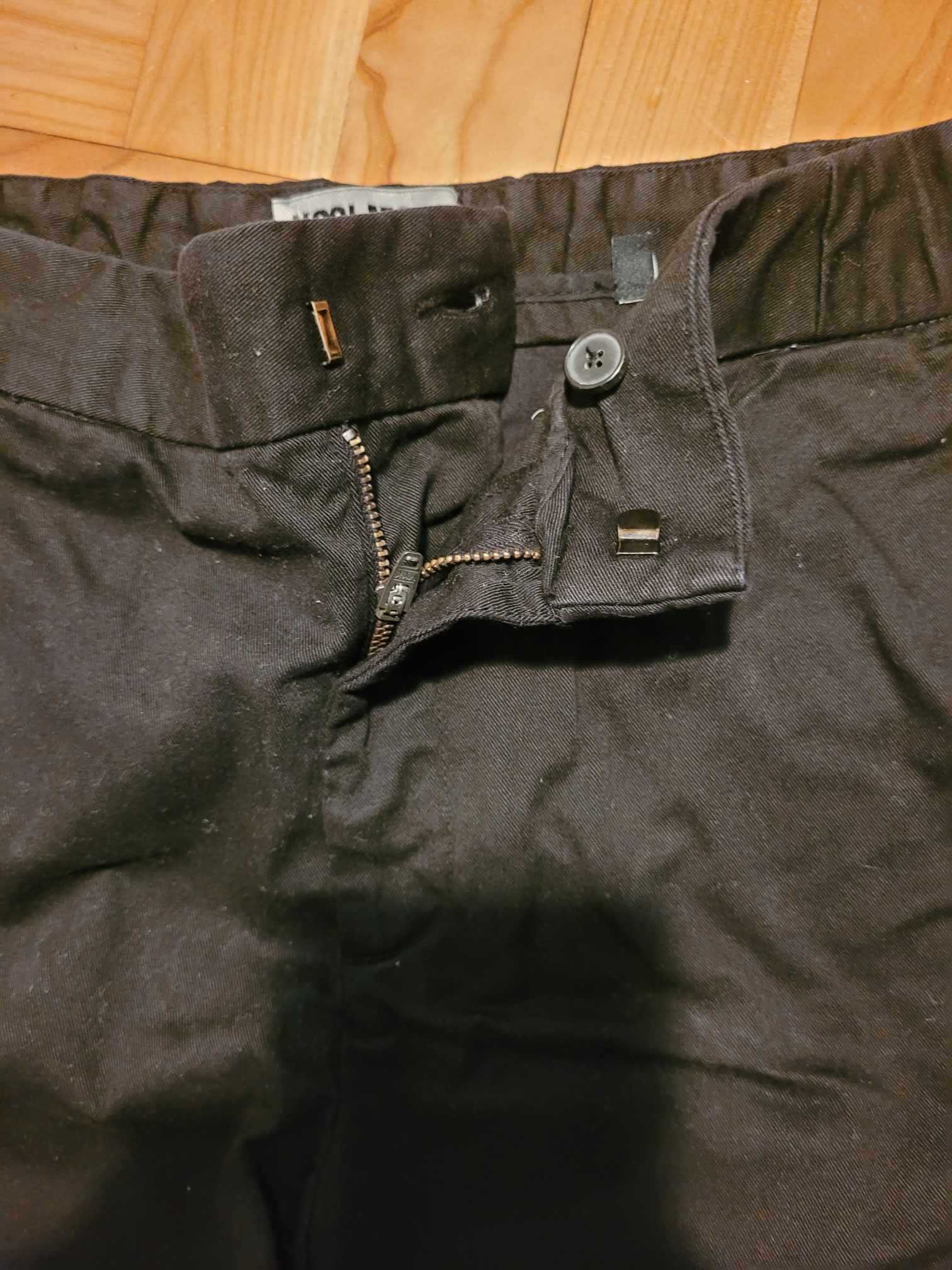 Czarne spodnie The Kooples