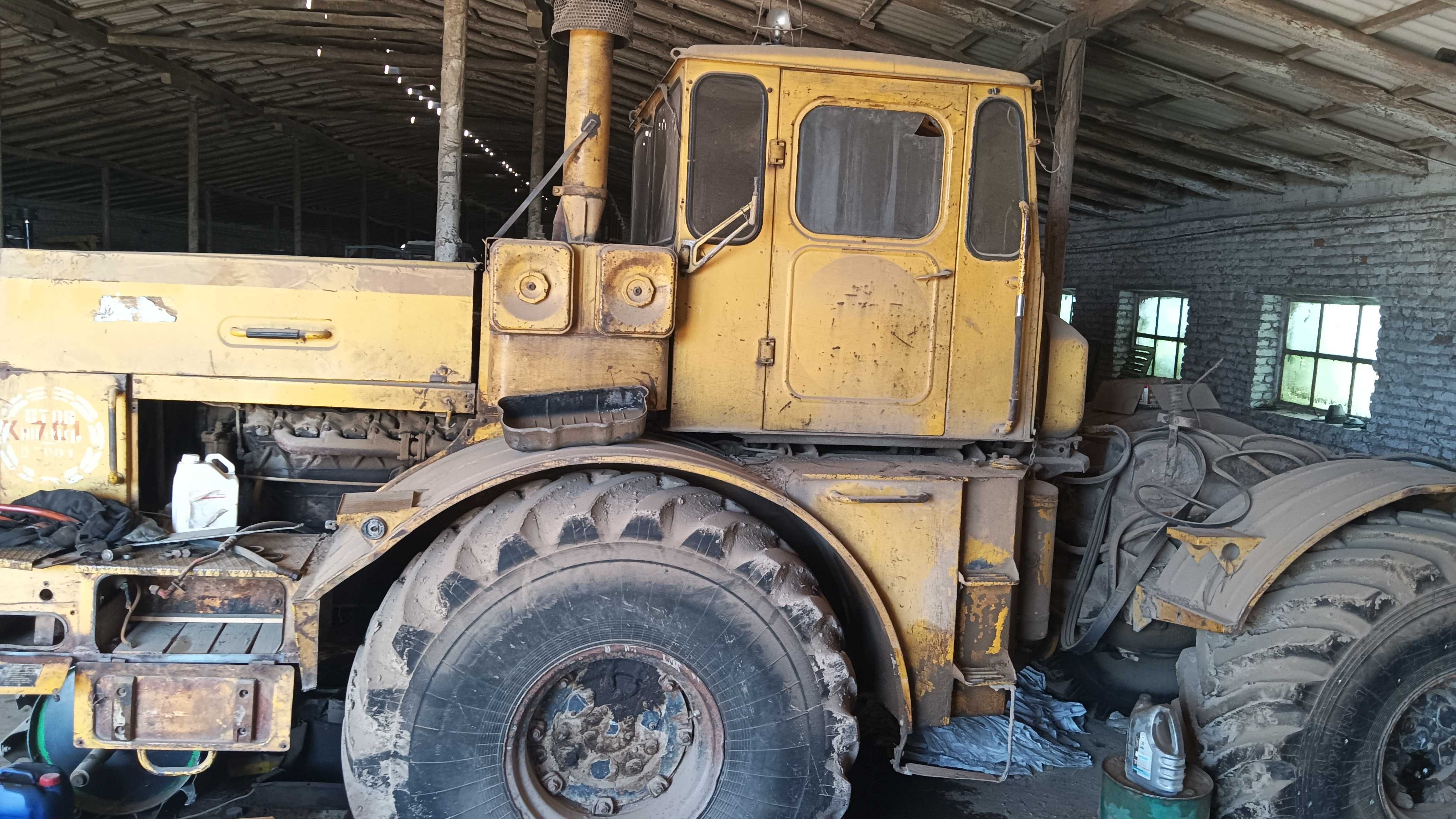 Продам Кировец К-7001