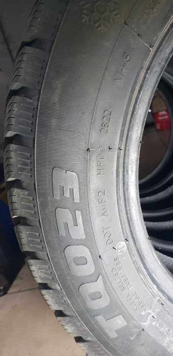 Продам зимнюю резину 185/65 R14
