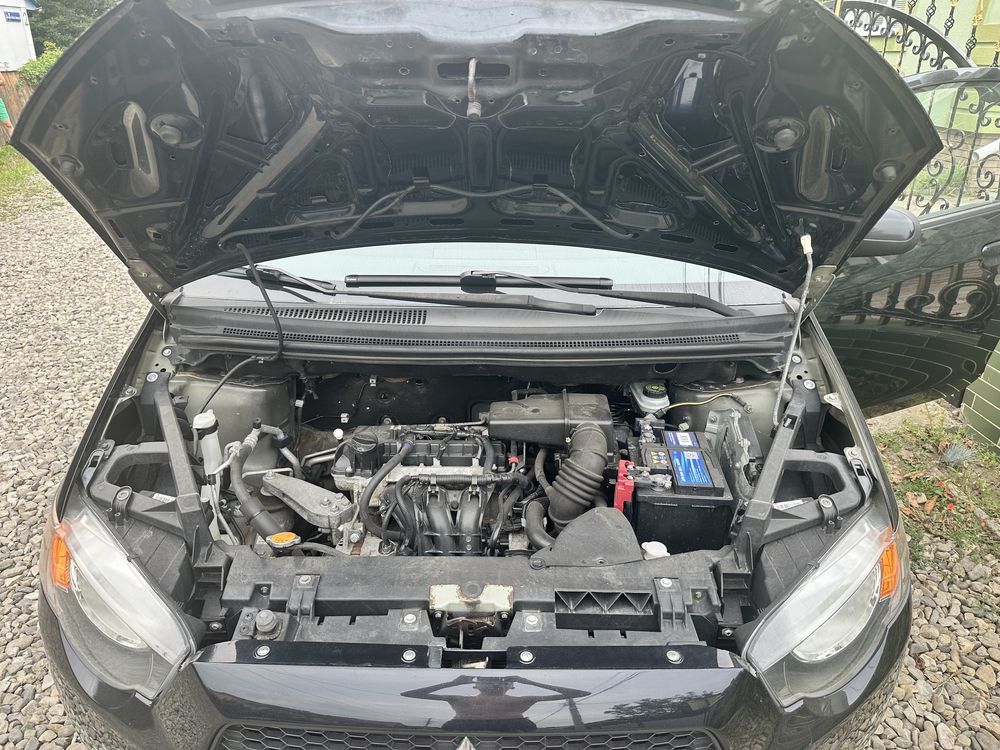 Mitsubishi Colt 2010