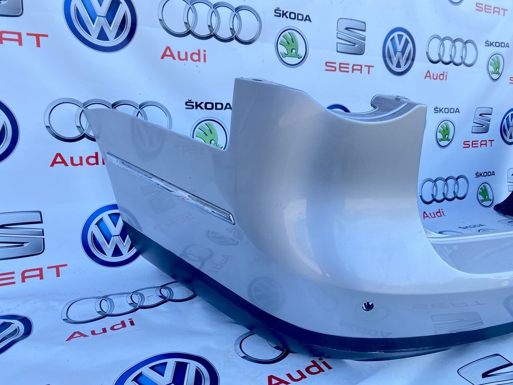 Бампер задній Volkswagen Passat B6