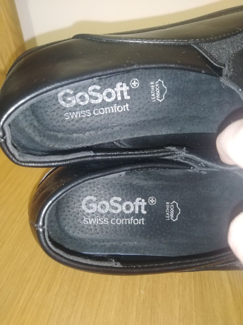 0Buty 38 Go Soft damskie wsuwane mokasyny półbuty sneakers