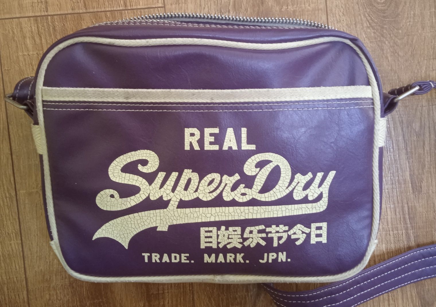 Продаю сумку super dry