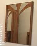 Espelho com forma de arco