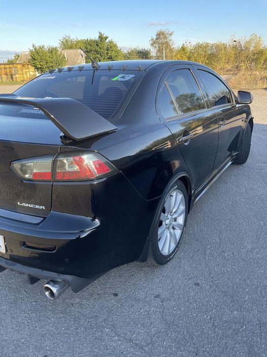 Мітсубісі lancer 10