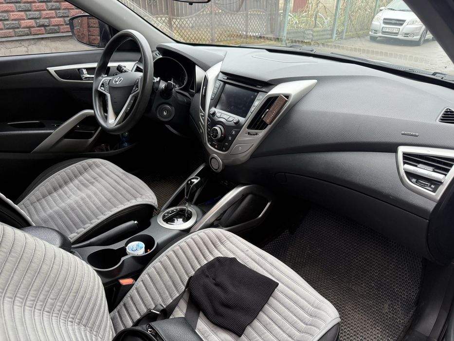 Hyundai Veloster 1.6 Автомат 2014 рік
