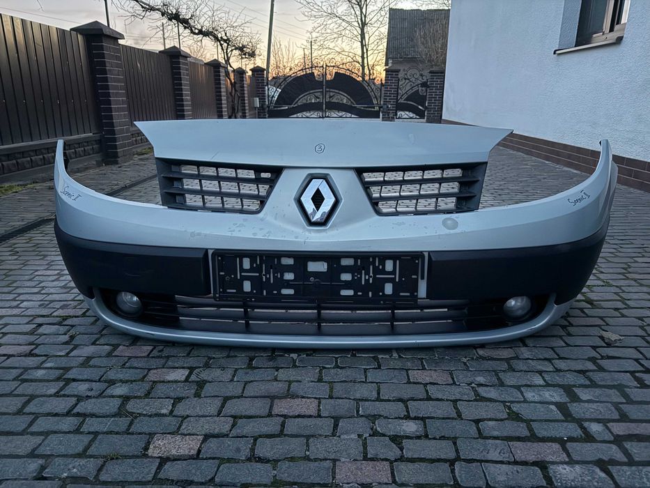 Бампер передній 8200139528 Renault Scenic 2 2003-2006pp №3
