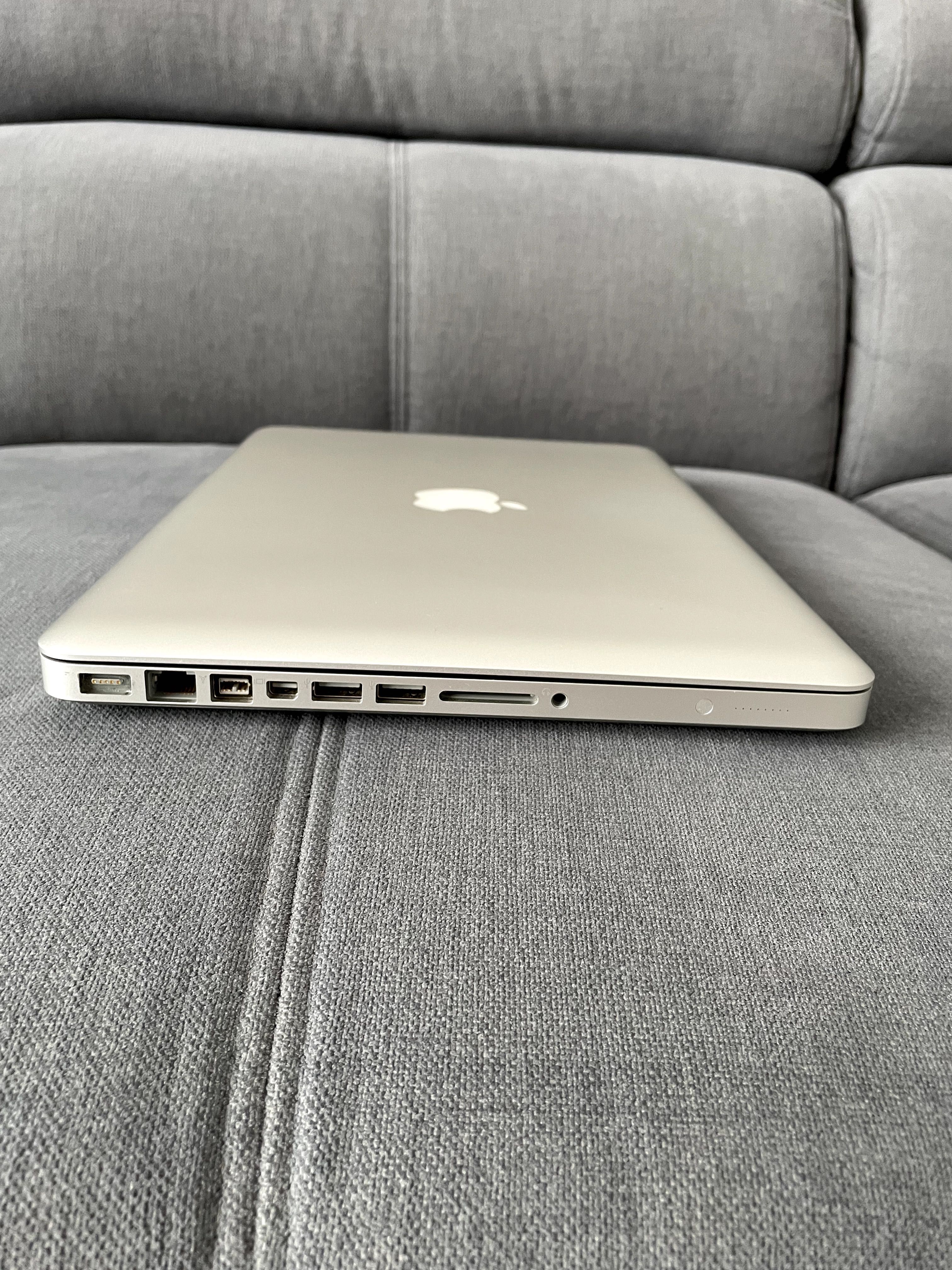 MacBook Pro 13” (Mid 2010) stan idealny, dysk SSD Samsung EVO 500 GB