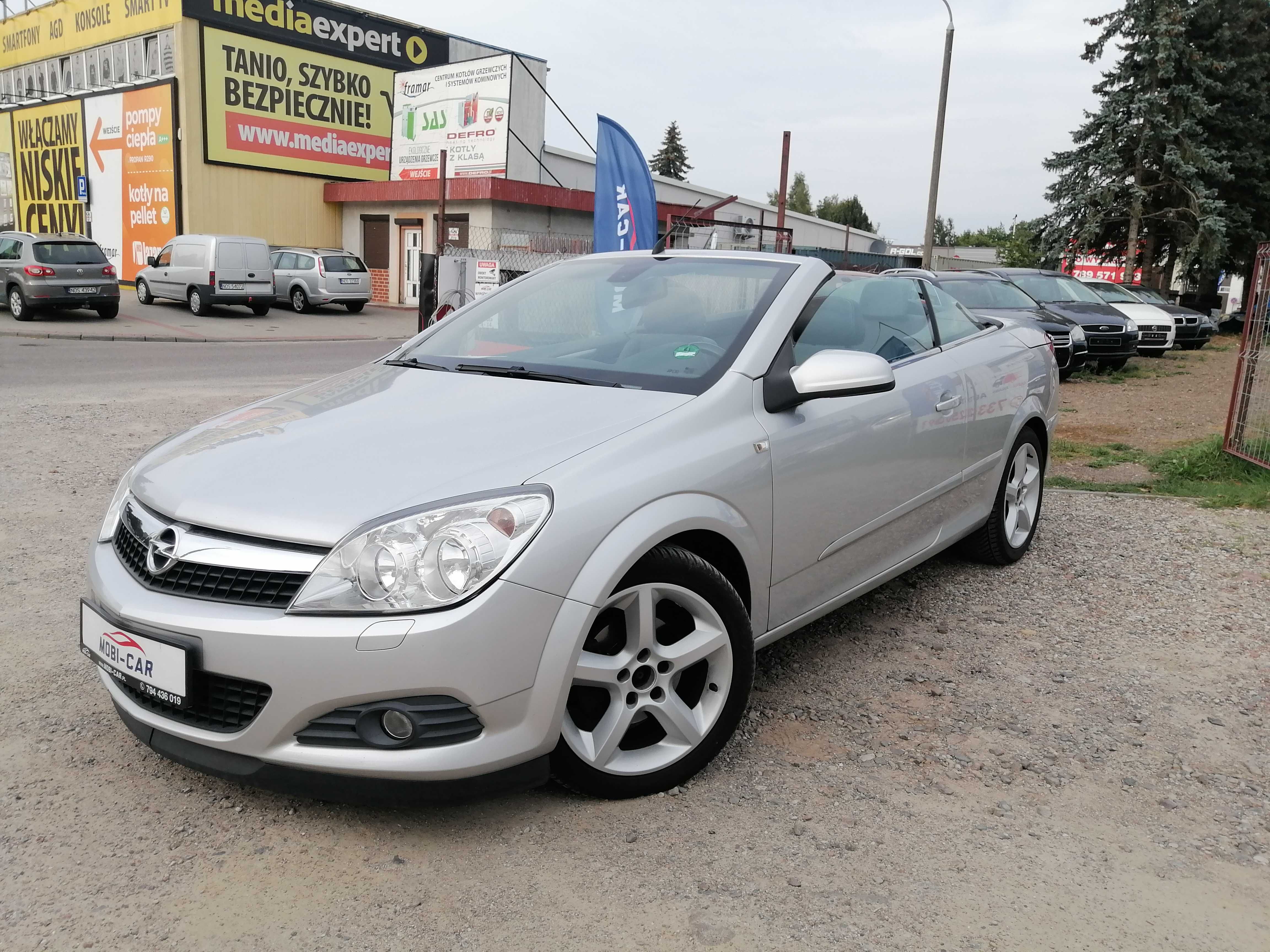 Opel Astra H TwinTop / 2008 / 1.8 Benzyna 140 KM / KeyLess / Navi