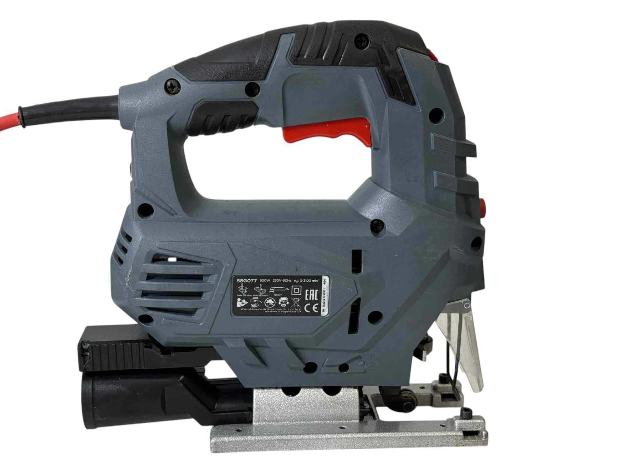 Wyrzynarka Graphite 800 W zasilenie sieciowe