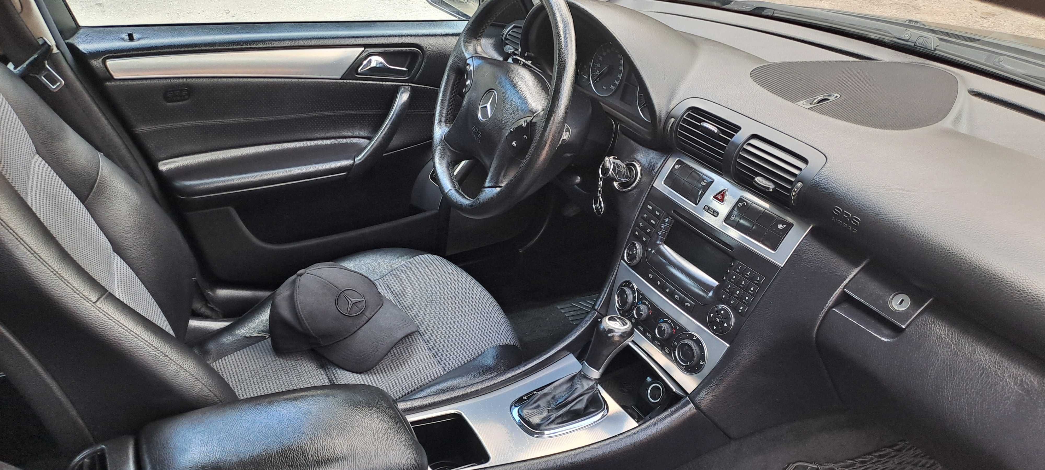 Carrinha MERCEDES 
 Avangarde