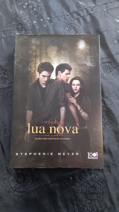 Livro Lua Nova - Stephenie Meyer