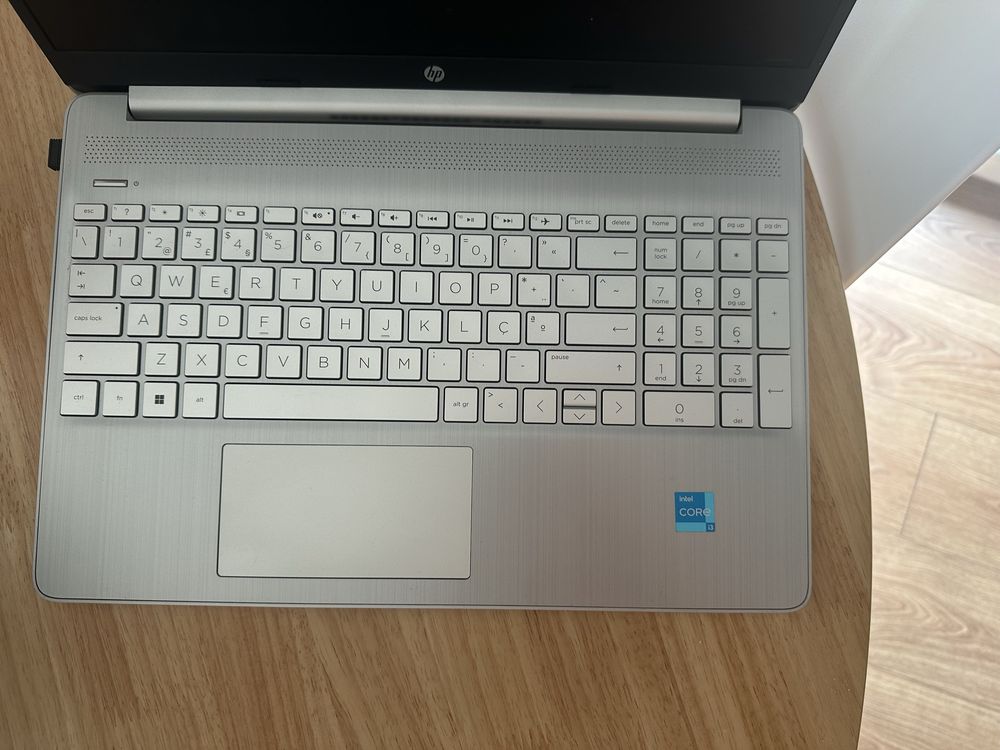 Portatil HP cinza