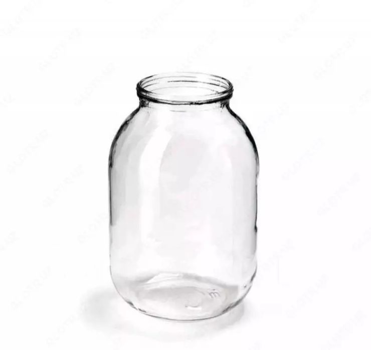 Продам 2 х литровые банки