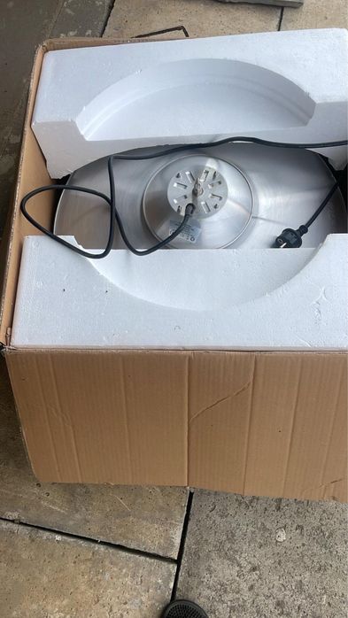 Lampa grzewcza, ogrodowa