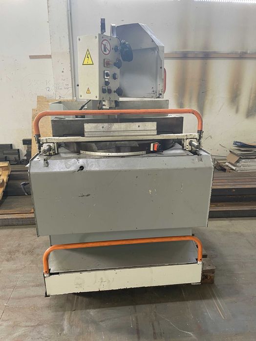 Piła taśmowa do metalu KASTO przecinarka pionowa profesjonalna zamiana