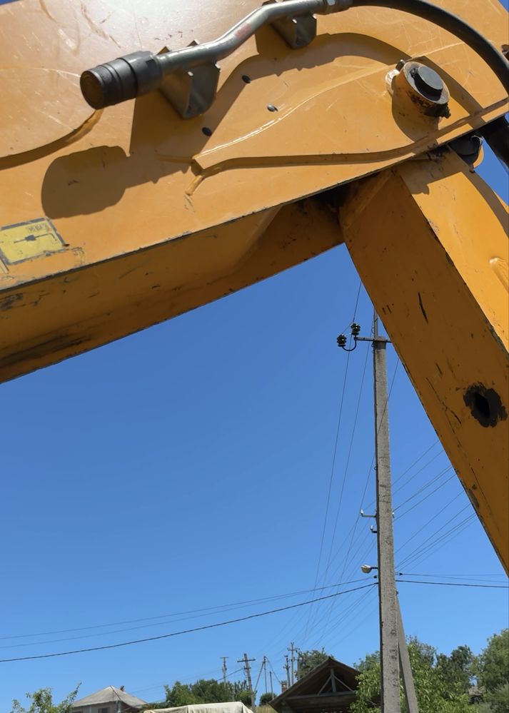 Jcb 3cx 2018.