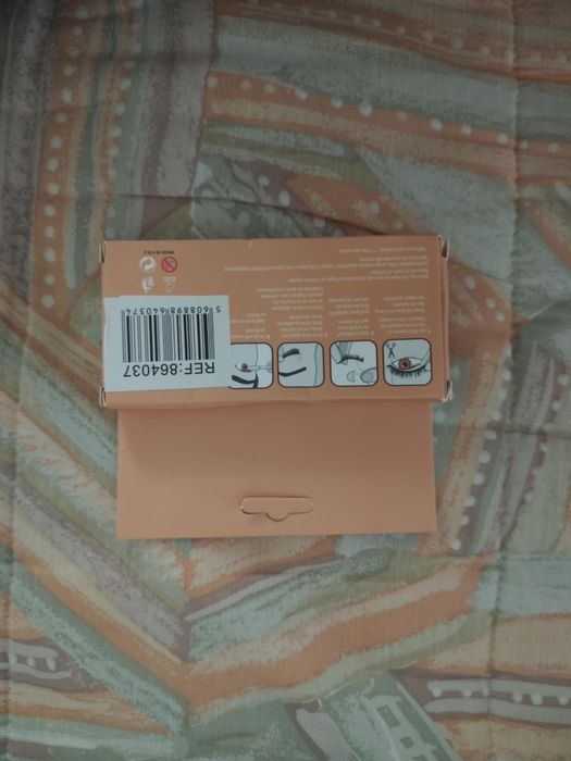 Pestanas falsas novas