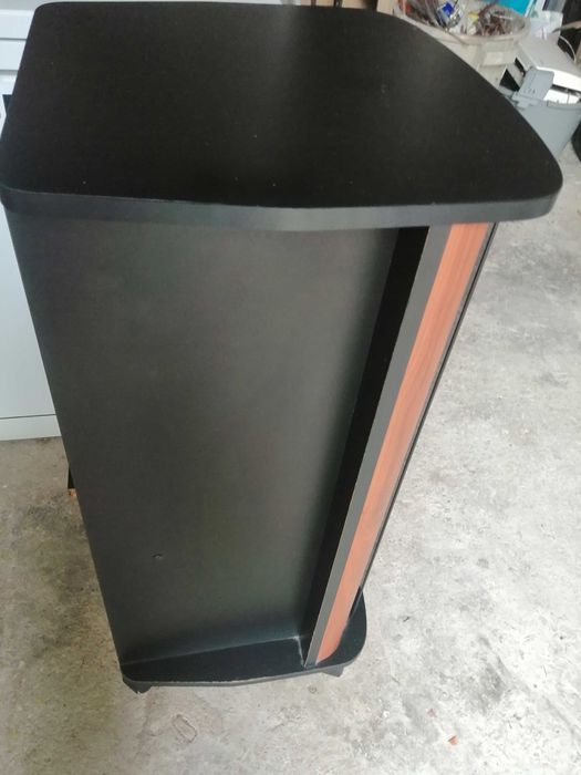 Móvel para aparelhagem