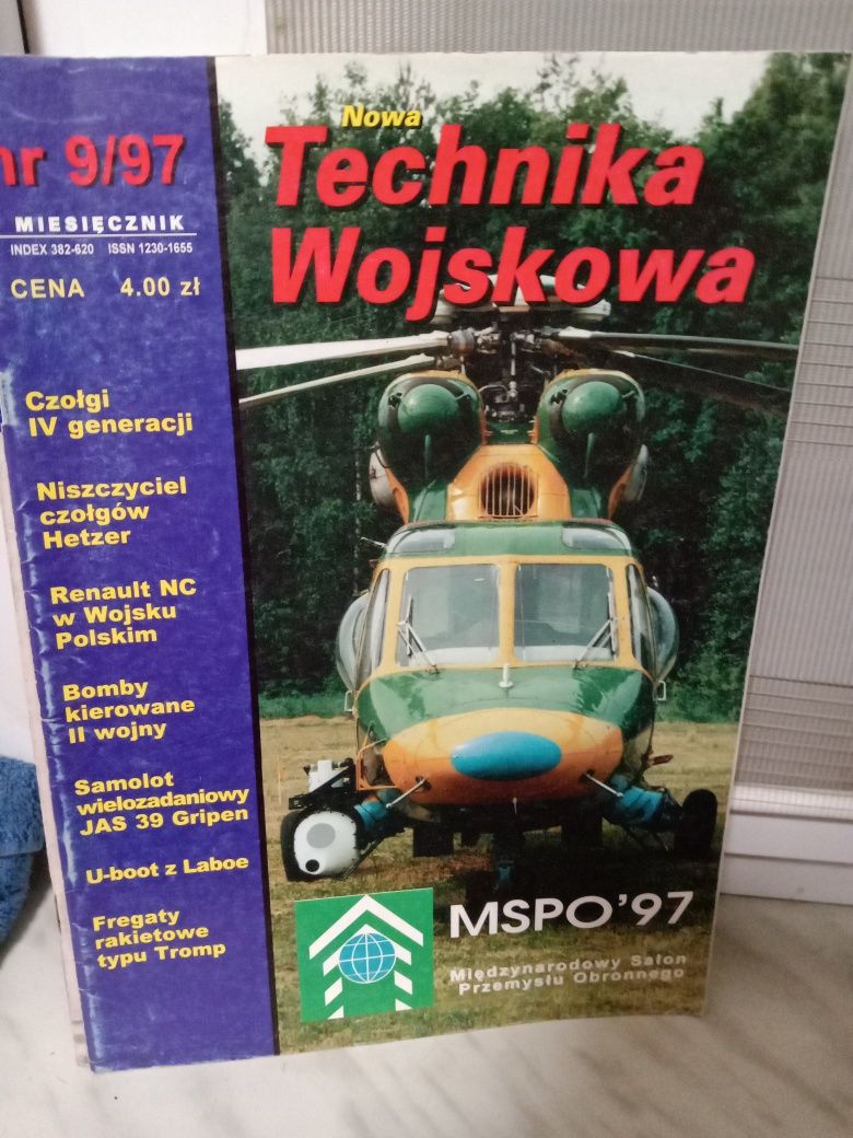 Nowa Technika Wojskowa nr 9/97