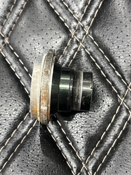 Объектив Юпитер 8