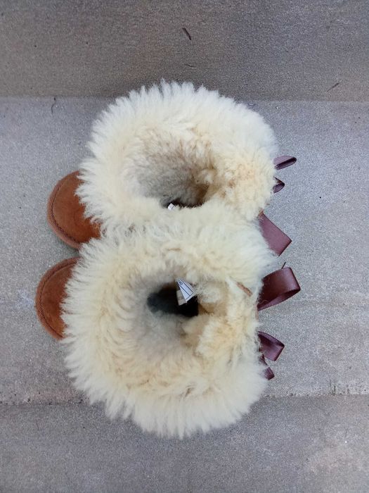 Botas menina Ugg - usadas em bom estado