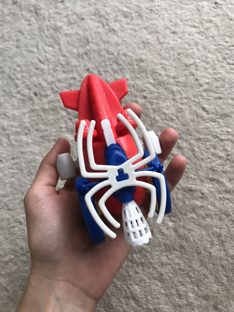 Brinquedo Spiderman/ Homem aranha (ovo Kinder)