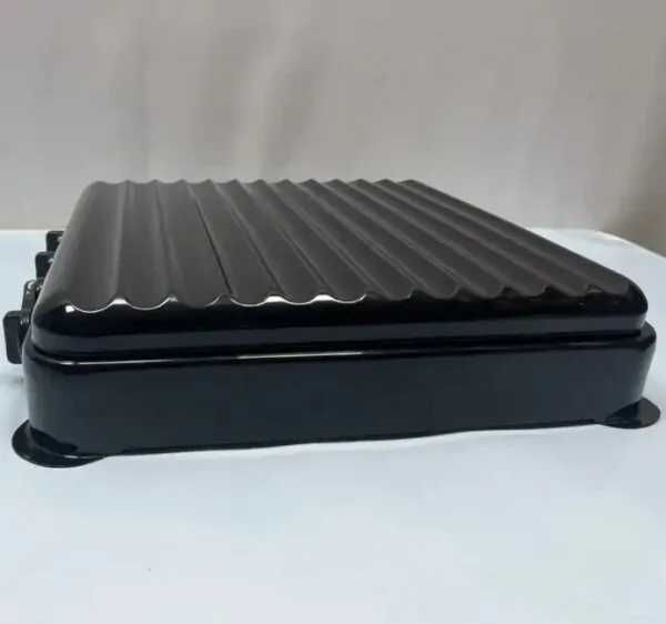 Бытовая газовая плита на 4 конфорки с крышкой Rainberg RB-2227 Черный