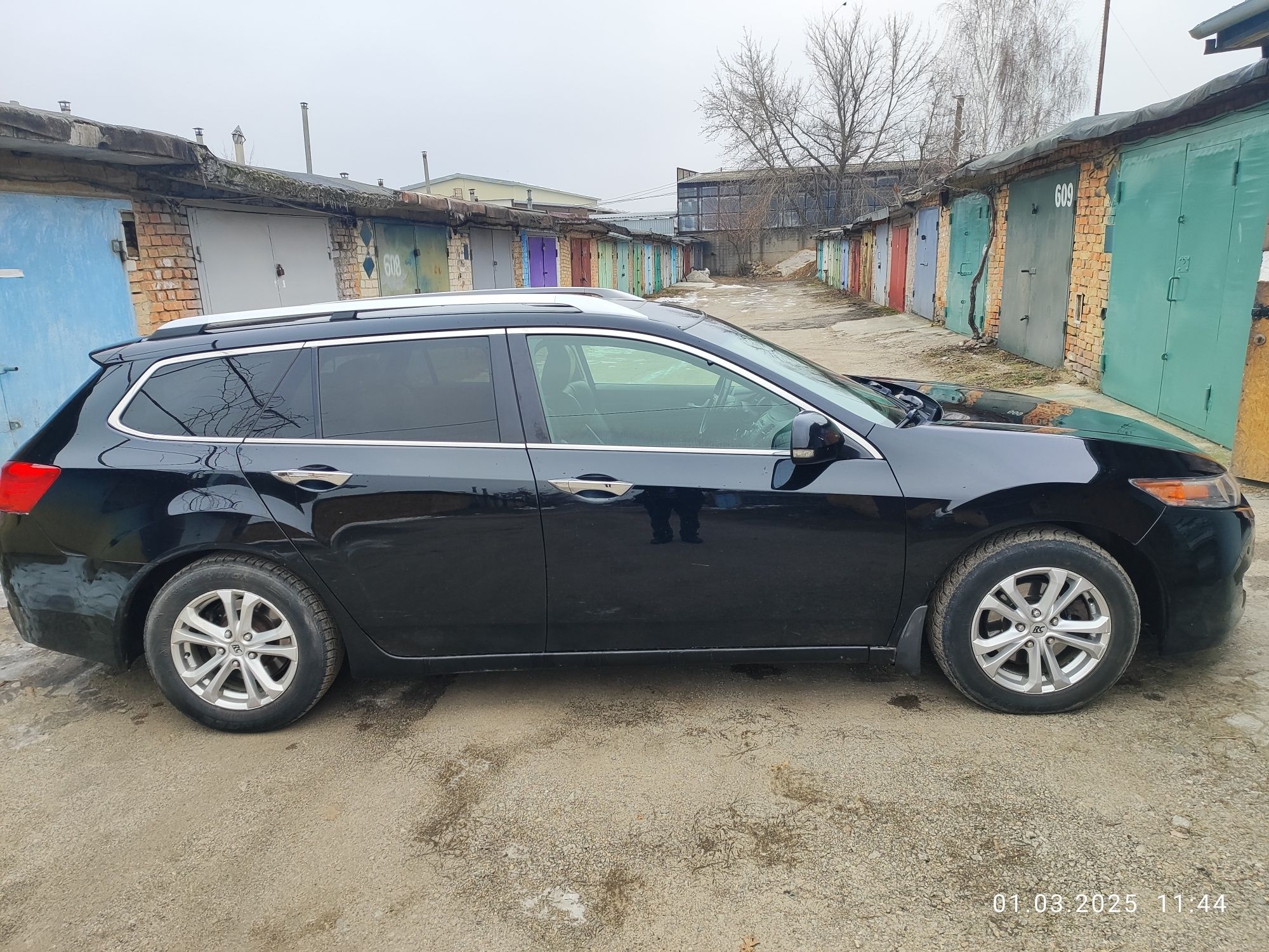 Продам автомобіль.