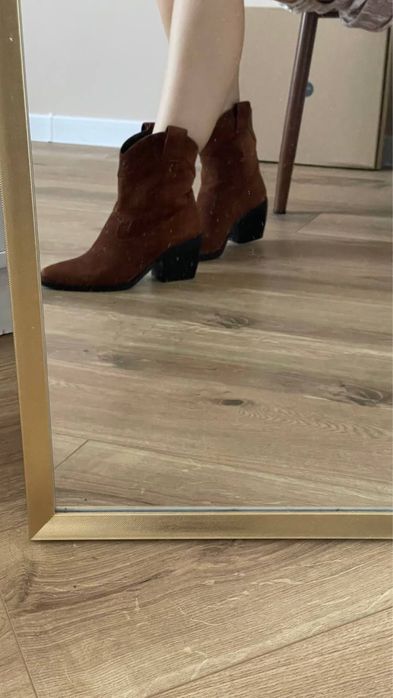 Чобітки з натуральної замші, 38 розмір