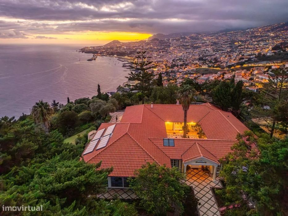 A propriedade de Luxo mais Exclusiva da Madeira – Localização Panorâmi