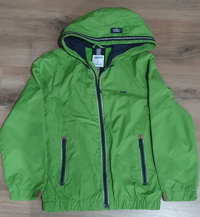 Casaco, corta vento Mayoral