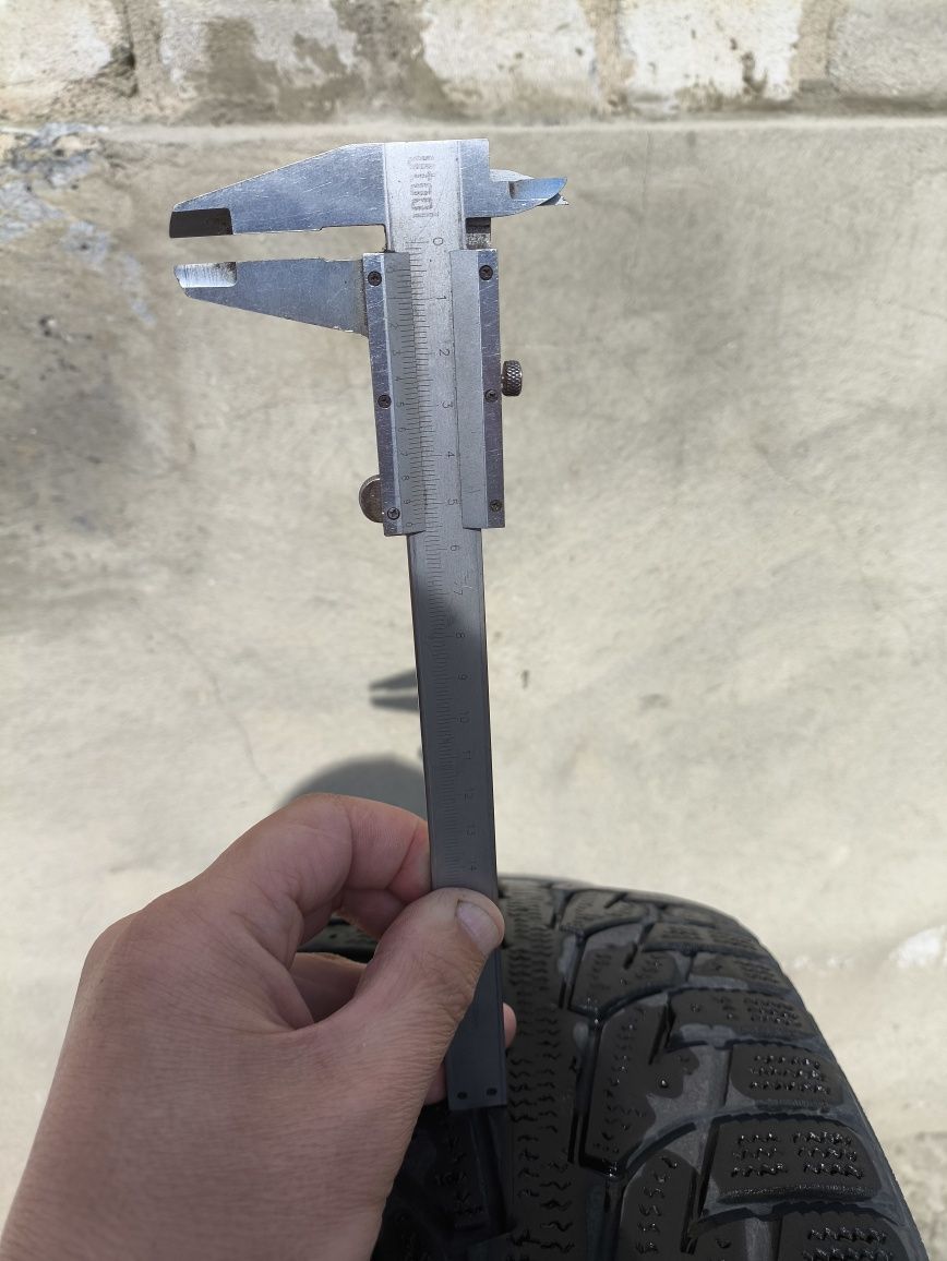 215/60 r16 з дисками 7j et32 peugeot 3008