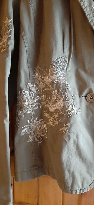 Elegancki Żakiet Damski Rozmiar XL Khaki z Haftem Kwiatowym Marynarka