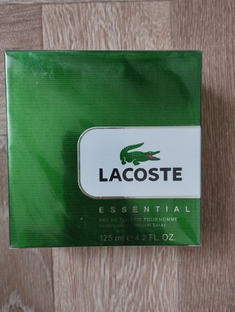 Туалетная вода Lacoste essential